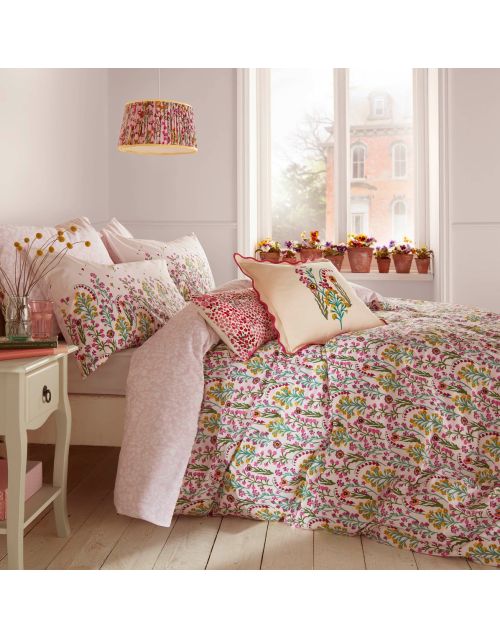 Cath Kidston Bedding Paper Pansy Duvet Cover Set in Cream, 100% Cotton bedding