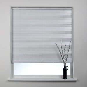 Polar White Swish Venetian Blind