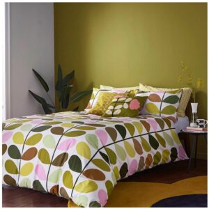 Orla Kiely Multi Stem Spring duvet bedset, 100% cotton, 200 thread count. Fresh Spring palette features warm, on-trend tan and olive tones and a pop of playful pink