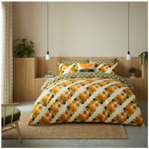 Orla Kiely Retro Flower Stripe Multi duvet bedset features a 70's inspired print in a palette of olive greens and warm orange tones. 100% cotton, 200 thread count with a reversible design.