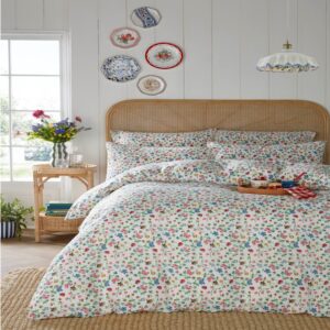 Cath Kidston Bug Ditsy Multi bedset showcases a fresh fun multi directional design that will bring a touch of spring to every room. This archive design with conversational insects and ditsy flowers demonstrates Cath Kidston’s unique style perfectly. 180 thread count and 100% cotton cover.