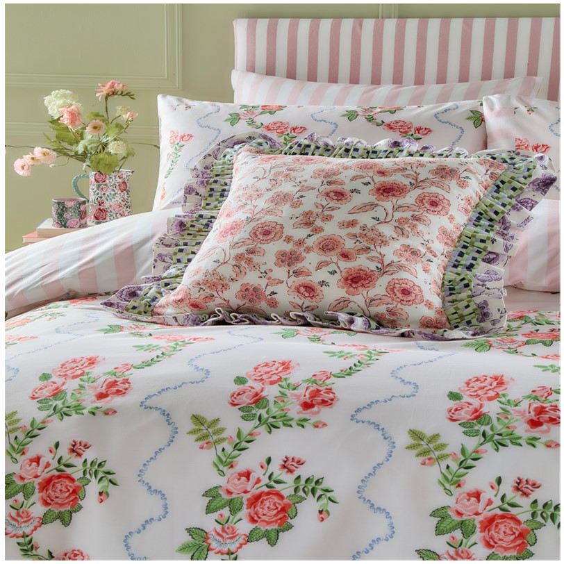 Cath Kidston Rose Flutter Pink bedset cameo Cath Kidston Rose Flutter Pink bedset cameo