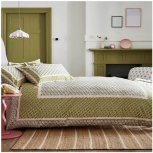 Cath Kidston Scarf Pistachio bedset. Inspired by classic vintage scarves, the bed set features a delicate, floral pattern in soft, muted greens and pinks. Made from 180 thread count and 100% cotton fabric, this bed set offers both comfort and durability, ensuring a restful night's sleep.