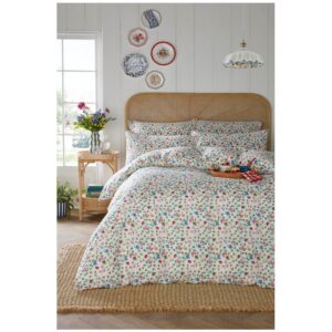 Cath Kidston Bug Ditsy Multi bedset showcases a fresh fun multi directional design that will bring a touch of spring to every room. This archive design with conversational insects and ditsy flowers demonstrates Cath Kidston’s unique style perfectly. 180 thread count and 100% cotton cover.